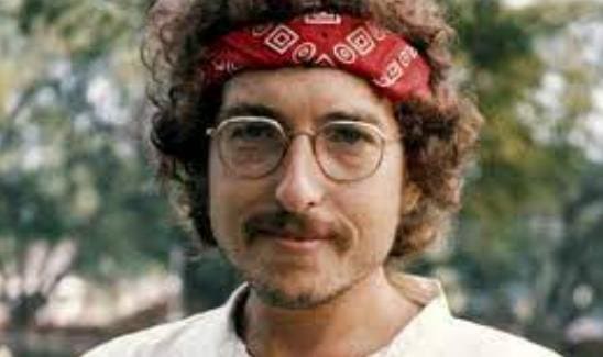 7 Bob Dylan's Songs that Defined the Hippie Era