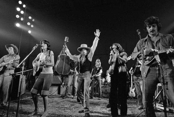 25 Fascinating Facts About Bob Dylan's Rolling Thunder Revue
