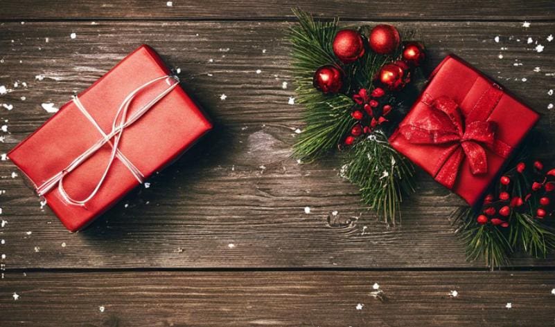 20 Heartwarming Christmas Gift Quotes