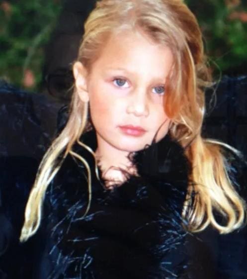 12 Rare Bella Hadid Childhood Photos 11 Bella Hadid Childhood photo