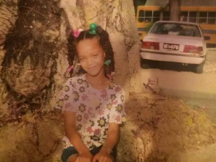 Rihannas Childhood 14