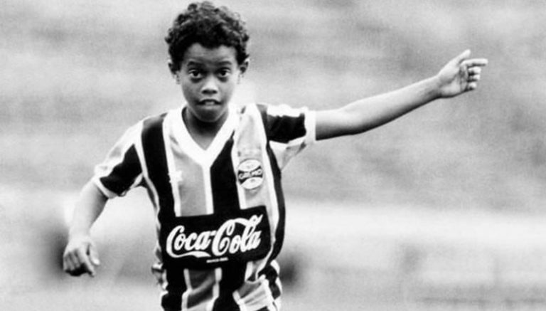 Ronaldinho visual data 4