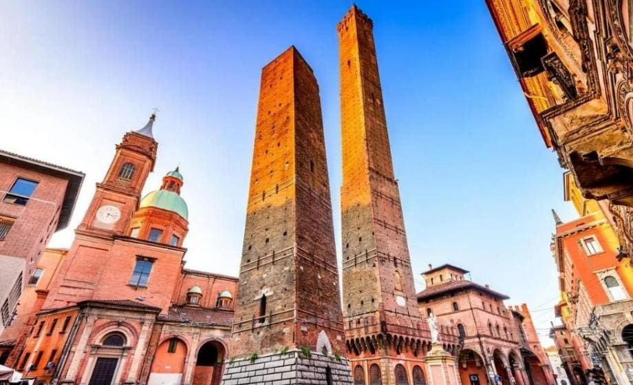 Two Towers - Bologna, Italy