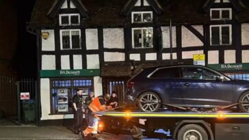 Emma Watson's driving licence suspended