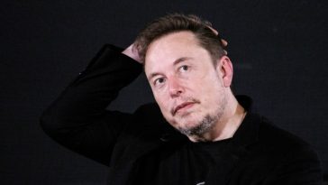 Elon Musk Fires Back at Billie Eilish