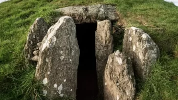 5,000-Year-Old Tomb Discovered in Spain Reveals Ancient Treasures