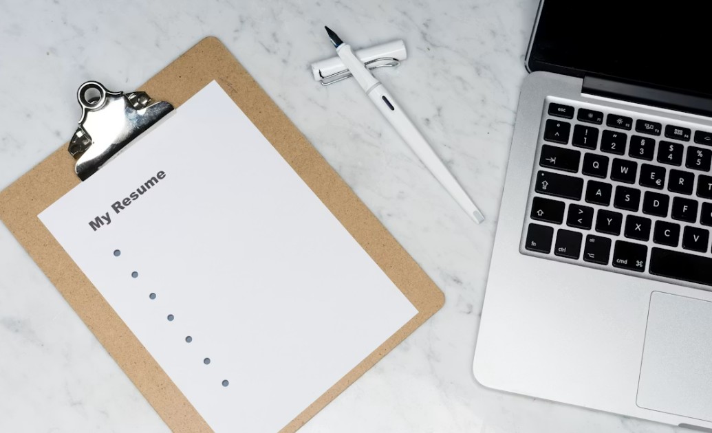 AI Tools to Create a Professional Resume in 2026