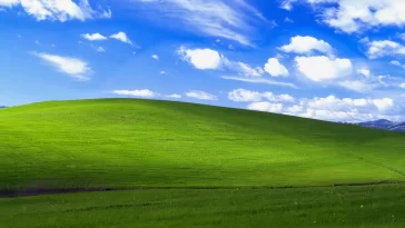 How to Set Your Own Photos as a Windows 11 Screensaver